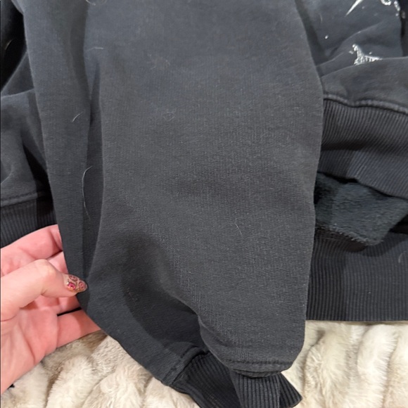 Taylor Swift black Cosmic Graphic Crewneck Sweater size large - Picture 6 of 10